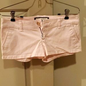 Abercrombie & Fitch baby pink shorts 2